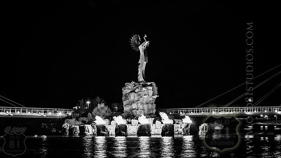 3_2009 045_LR_bwhc_16x9